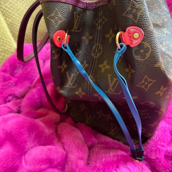 Louis Vuitton 2015 Special Edition Neverfull MM - Purple canvas interior - Picture 9 of 15